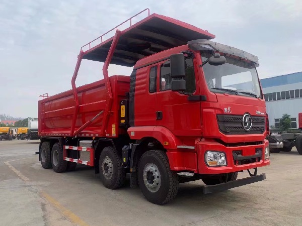 8x4陜汽德龍M3000系列油田專(zhuān)用砂罐車(chē)|濰柴400馬力壓裂砂罐車(chē)