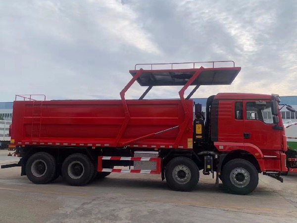 8x4陜汽德龍M3000系列油田專(zhuān)用砂罐車(chē)|濰柴400馬力壓裂砂罐車(chē)